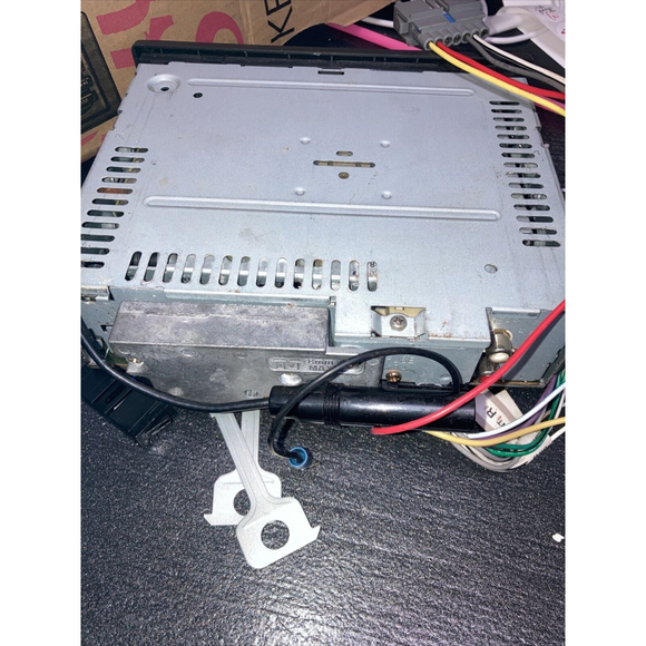 KENWOOD KDC-1011S CD RECEIVER *CLASSIC* With Box Untested - Picture 8 of 9